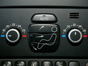 20102.5T AWD \Ӱ п؅^