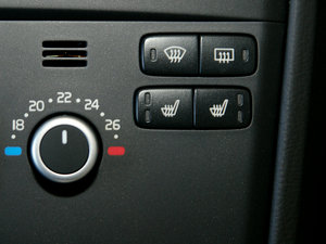 20102.5T AWD \Ӱ п؅^