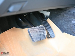 20102.5T AWD \(yn)(dng) g