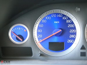 20102.5T AWD \Ӱ п؅^