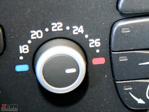 20102.5T AWD \Ӱ п؅^