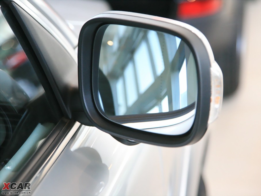 2010���֠���XC90 2.5T AWD