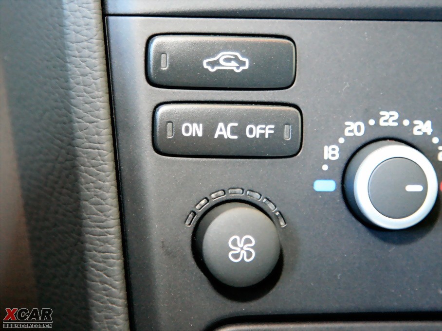 2010֠XC90 2.5T AWD \(yn)(dng)