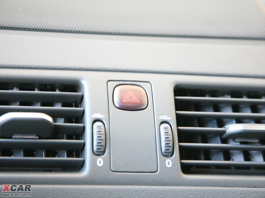 2010֠XC90 2.5T AWD \(yn)(dng)