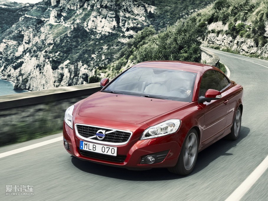 2010֠C70 2.4i