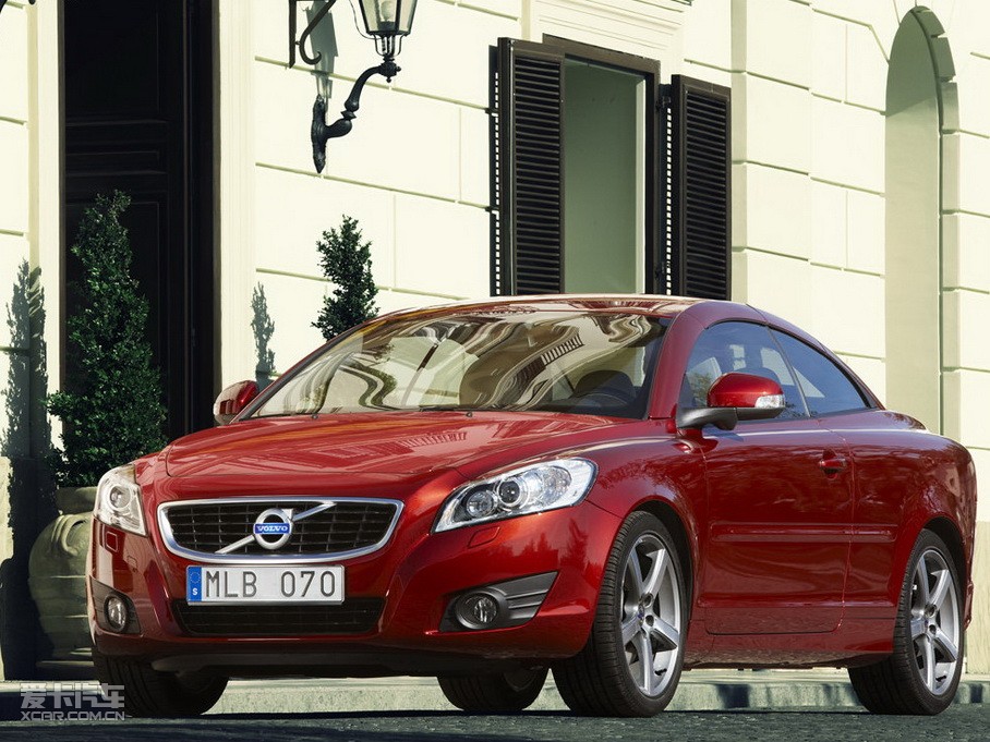 2010֠C70 2.4i