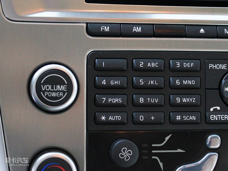 2011֠XC60(M) 2.0T Ű