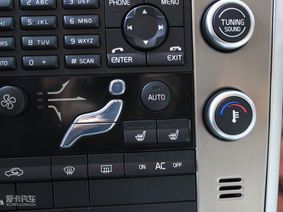 2011֠XC60(M) 2.0T Ű