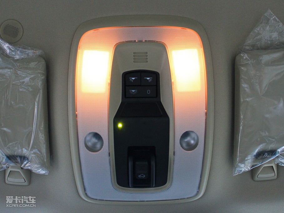 2011֠XC60(M) 2.0T Ű