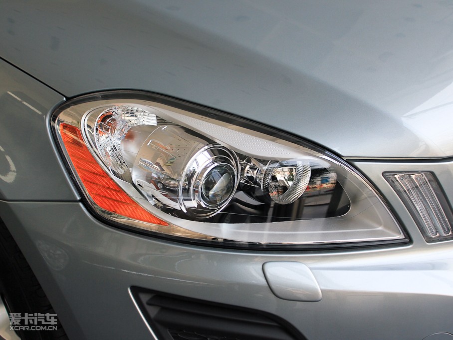 2011֠XC60(M) 2.0T Ű