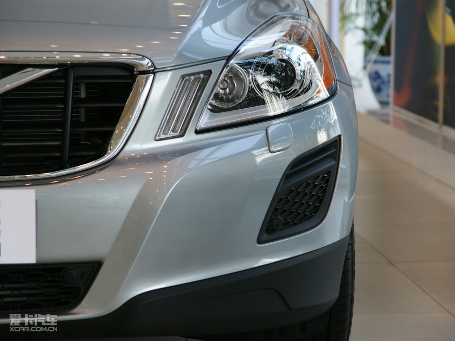 2011֠XC60(M) 2.0T 