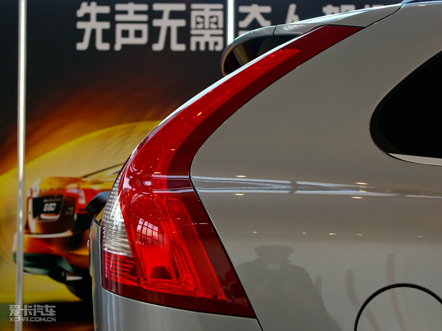 2011֠XC60(M(jn)) 2.0T 