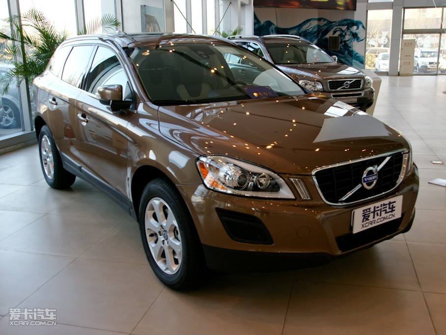 2011֠XC60(M) T6 