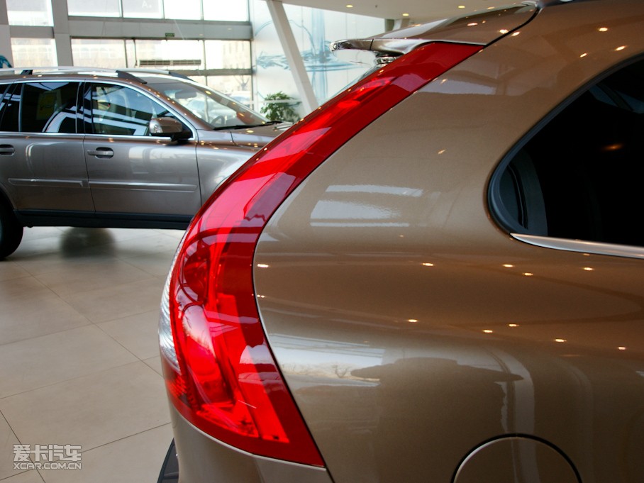 2011֠XC60(M(jn)) T6 