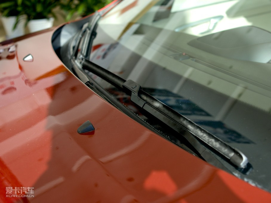 2011֠XC60(M) 2.0T Ű