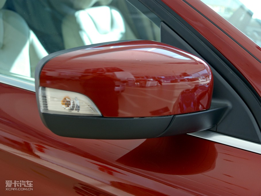 2011֠XC60(M) 2.0T Ű