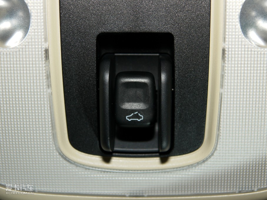 2011֠XC60(M(jn)) T6 