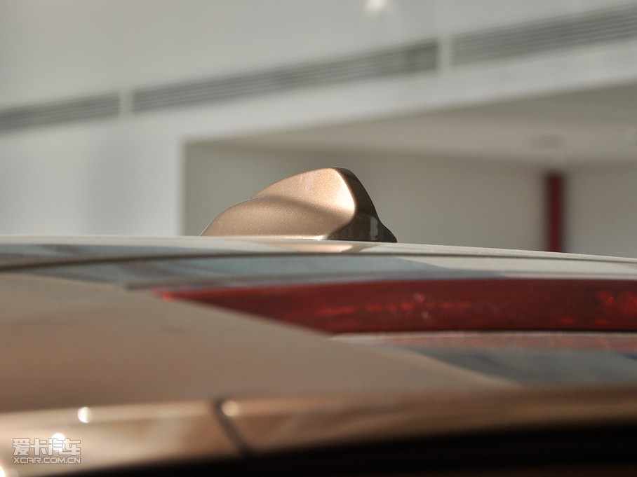 2011֠XC60(M(jn)) T6 Ű