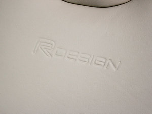 2011款2.0T 个性运动版 空间座椅