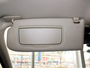 2011款2.0T 个性运动版 空间座椅