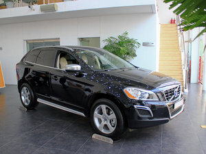 2011款2.0T 个性运动版 整体外观