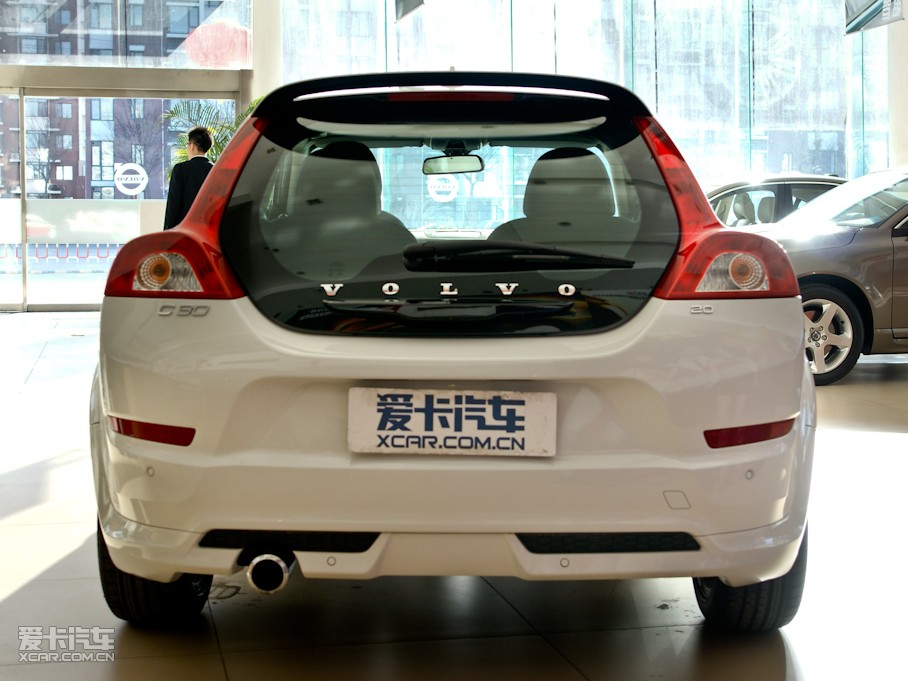 2011֠C30 2.0L \Ӱ