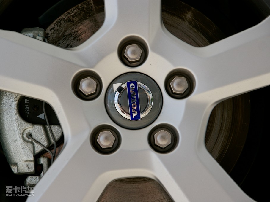 2011֠C30 2.0L (g)\(yn)(dng)