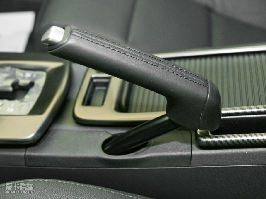 2011֠C30 2.0L \(yn)Ӱ