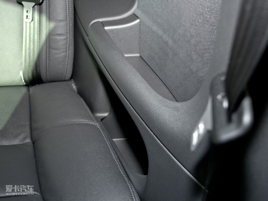 2011֠C30 2.0L (g)\(yn)(dng)