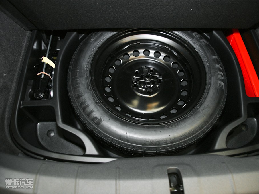 2011֠C30 2.0L \(yn)Ӱ