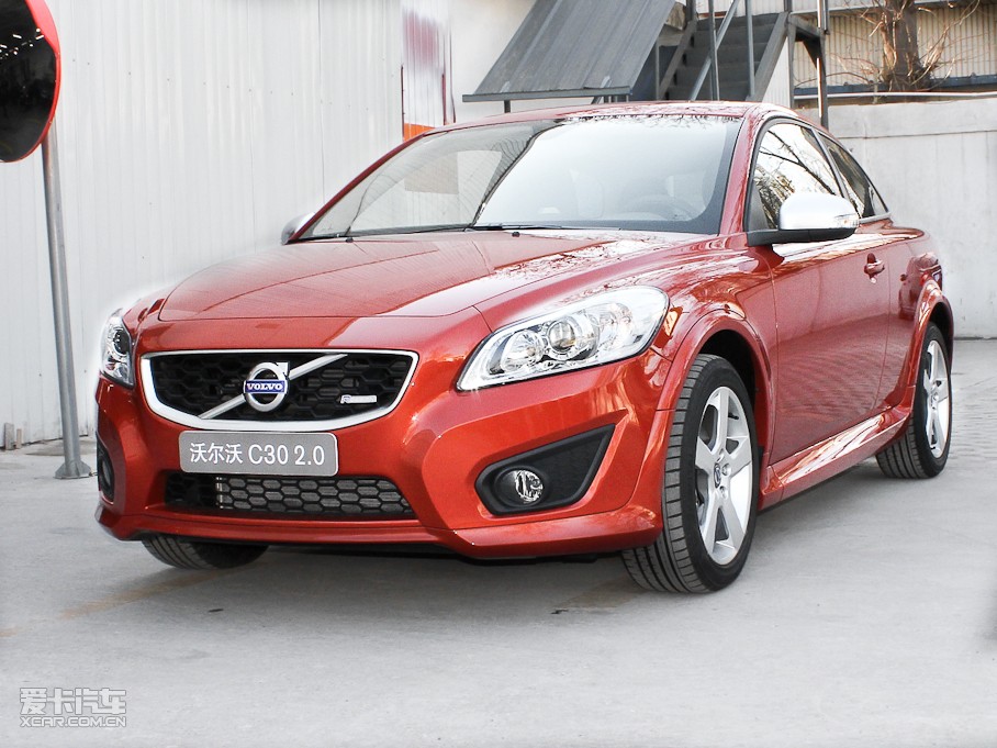2011֠C30 2.0L \Ӱ