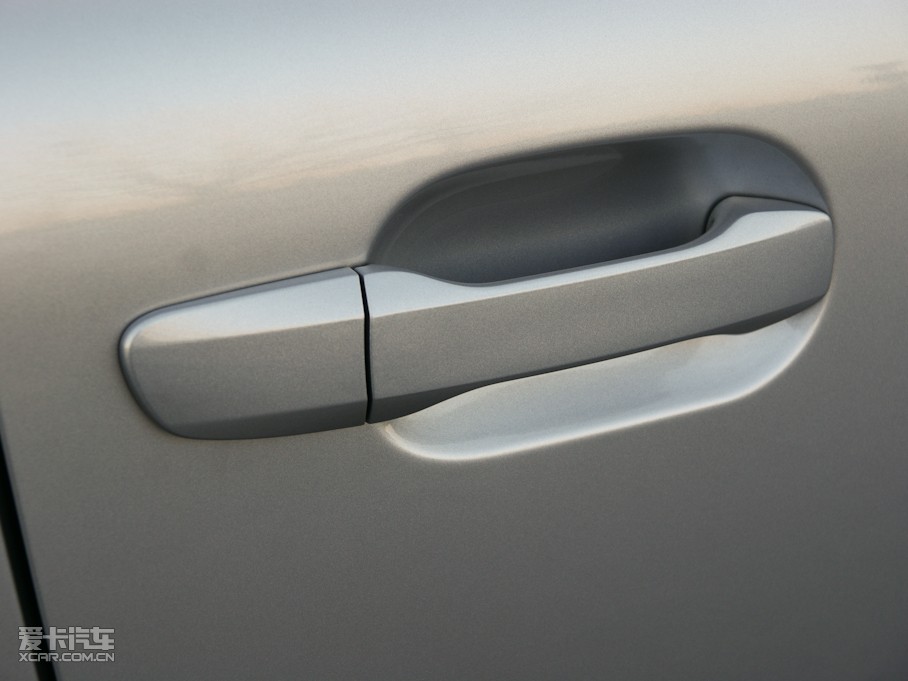 2011֠XC90 3.2L R-Design