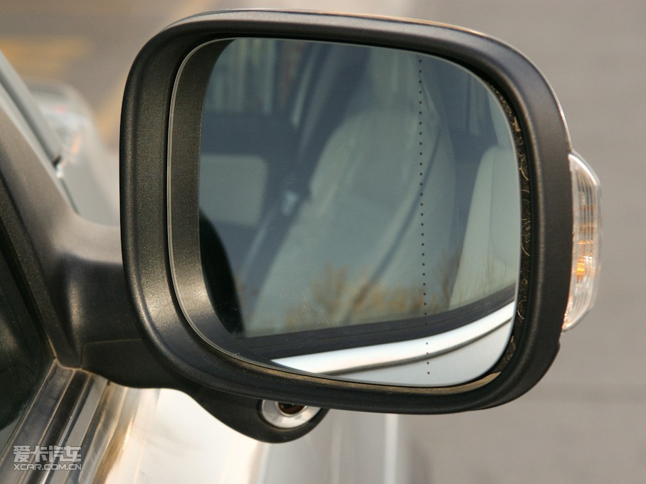 2011֠XC90 3.2L R-Design