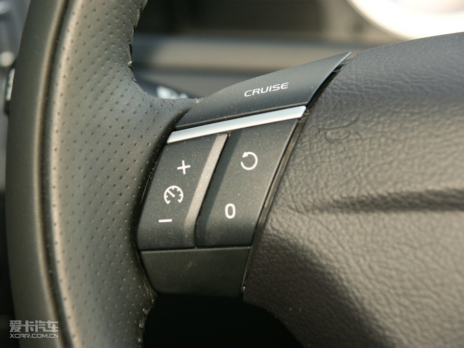 2011֠XC90 3.2L R-Design