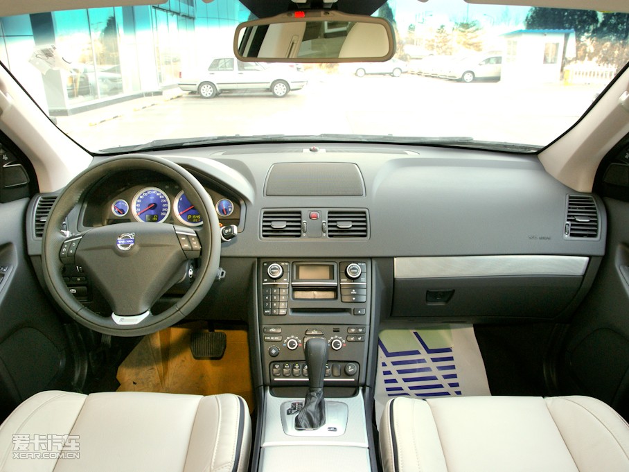 2011֠XC90 3.2L R-Design