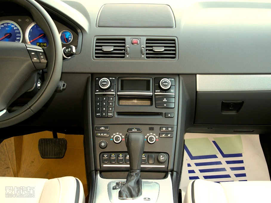 2011���֠���XC90 3.2L R-Design