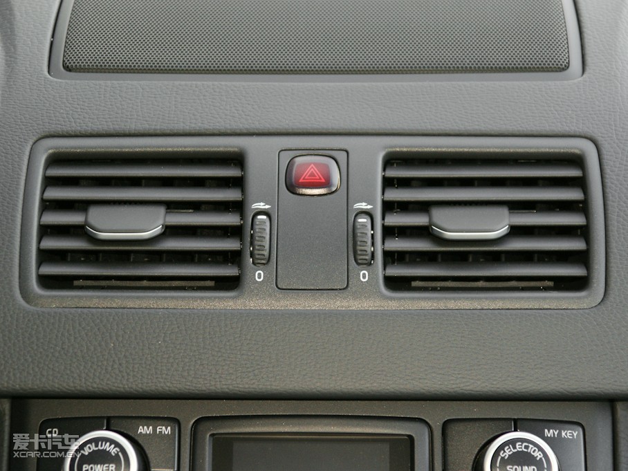 2011���֠���XC90 3.2L R-Design