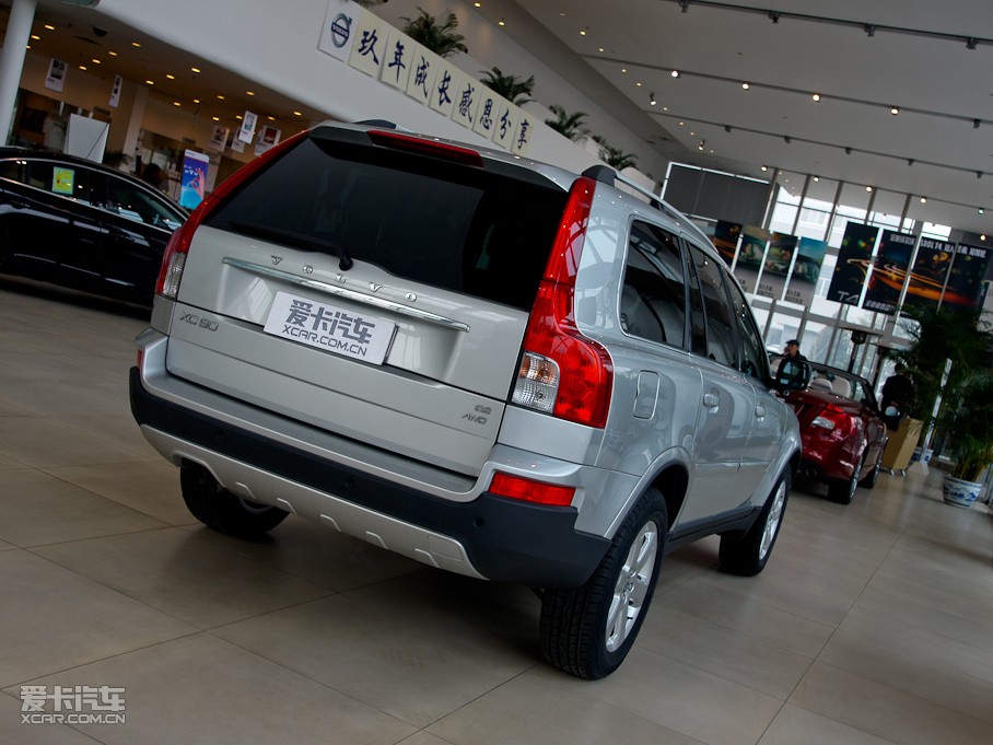 2011֠XC90 3.2L AWD