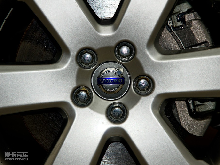2011֠XC90 3.2L AWD