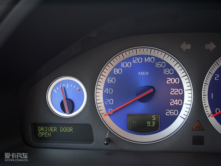 2011֠XC90 2.5T W\Ӱ