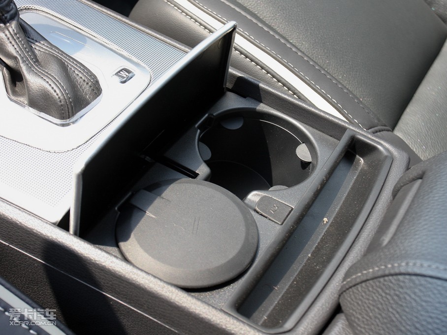 2011֠XC90 2.5T W\Ӱ