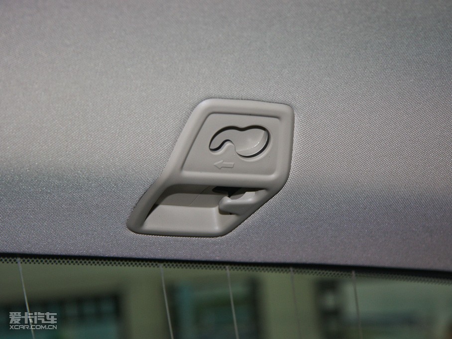 2011���֠���XC90 2.5T ���W���A��