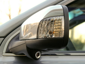 20113.2L R-Design (x)(ji)^