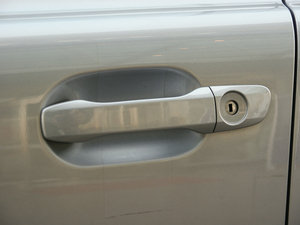 20113.2L R-Design {T