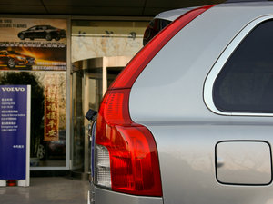 20113.2L R-Design (x)(ji)^