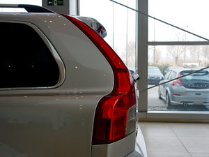 2011款3.2L AWD 细节外观
