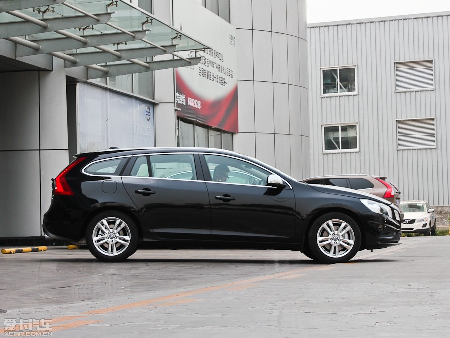 2013֠V60 3.0 T6 R-Design \Ӱ