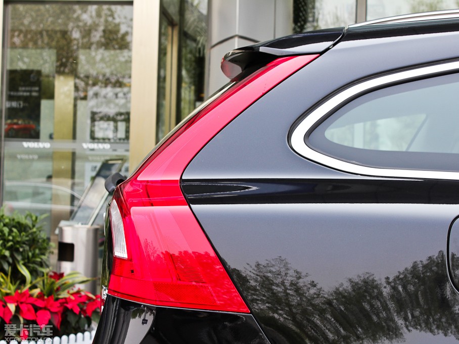 2013֠V60 3.0 T6 R-Design (g)\(yn)(dng)