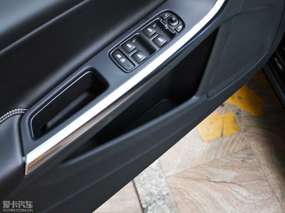 2013֠V60 3.0 T6 R-Design \Ӱ