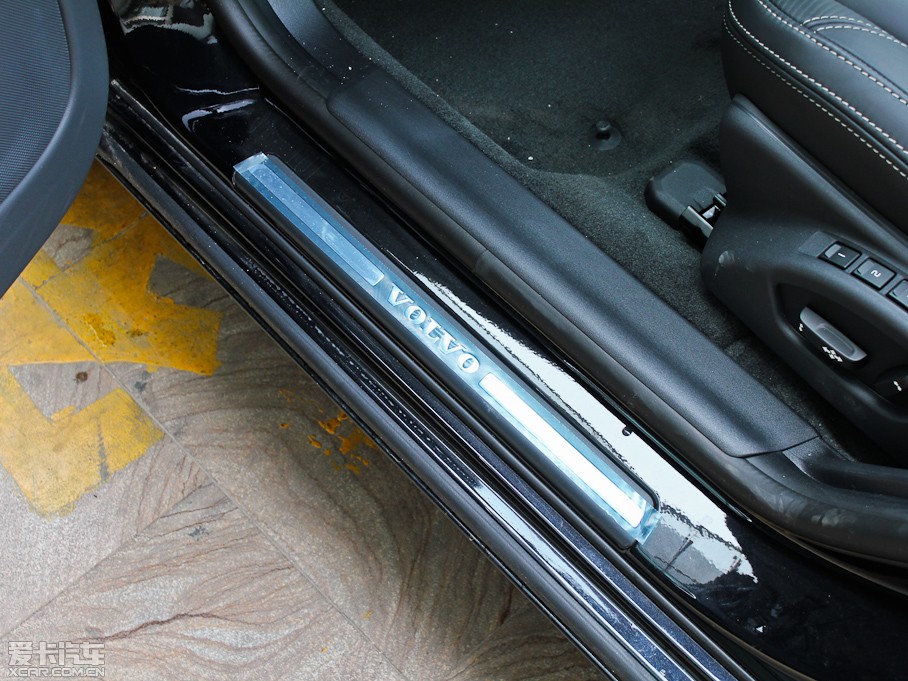 2013֠V60 3.0 T6 R-Design (g)\(yn)(dng)